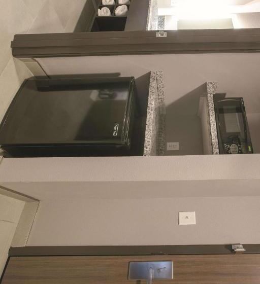 غرفة قياسية سرير كينج, La Quinta By Wyndham Amarillo Airport