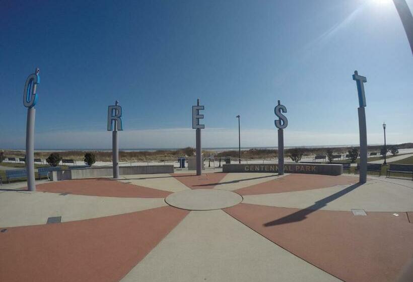 プールビュースイート, Lotus Inn