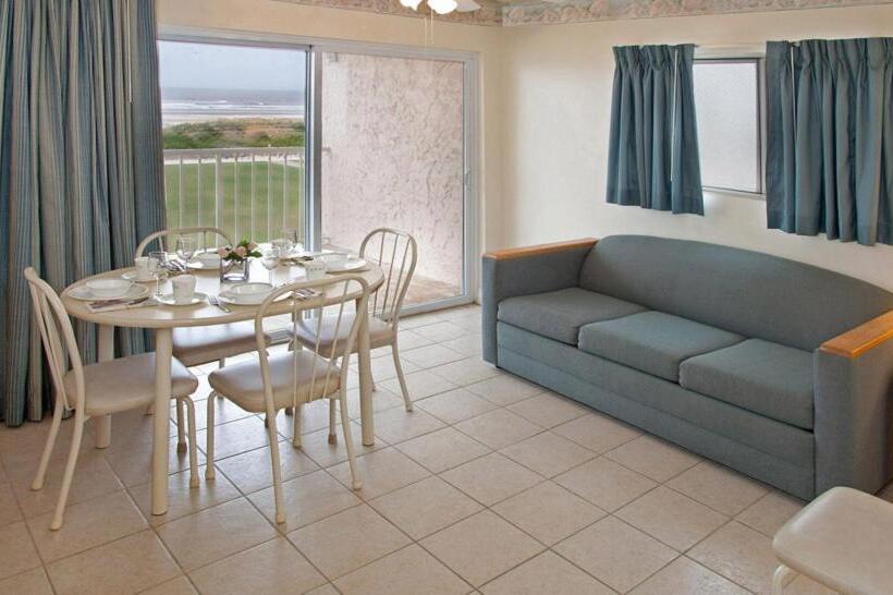 オーシャンビュースイート, Lotus Inn