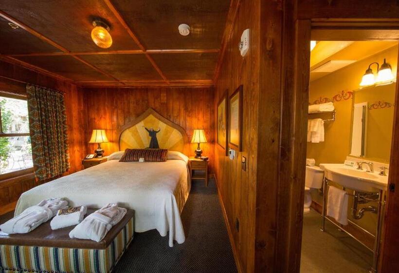 اتاق استاندارد با تخت بزرگ, Mcmenamins Old St. Francis School