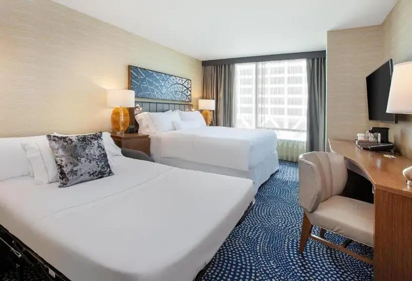 Superior Kolmen Hengen Huone, The Westin Milwaukee