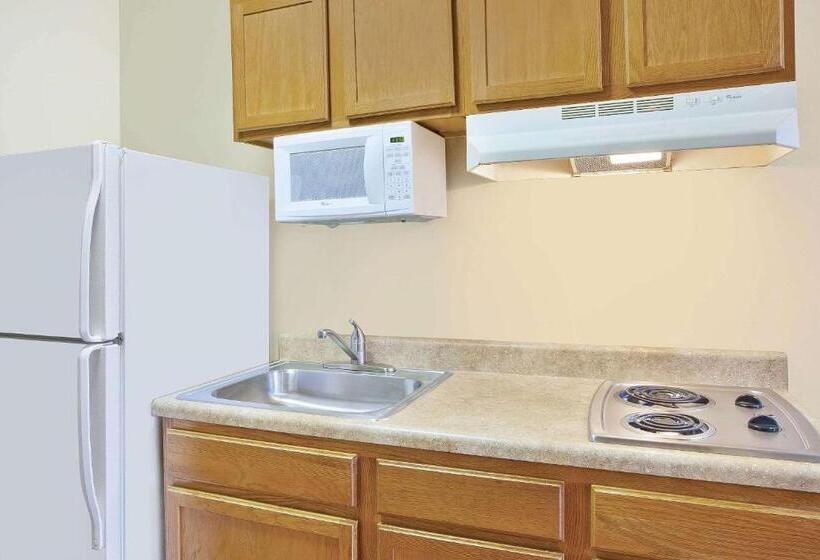 غرفه قياسيه سريرين مزدوجين, Woodspring Suites Columbus Southeast