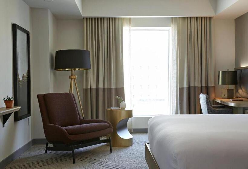 キングサイズベッドのスタンダードルーム, Kimpton Sawyer Hotel, An Ihg