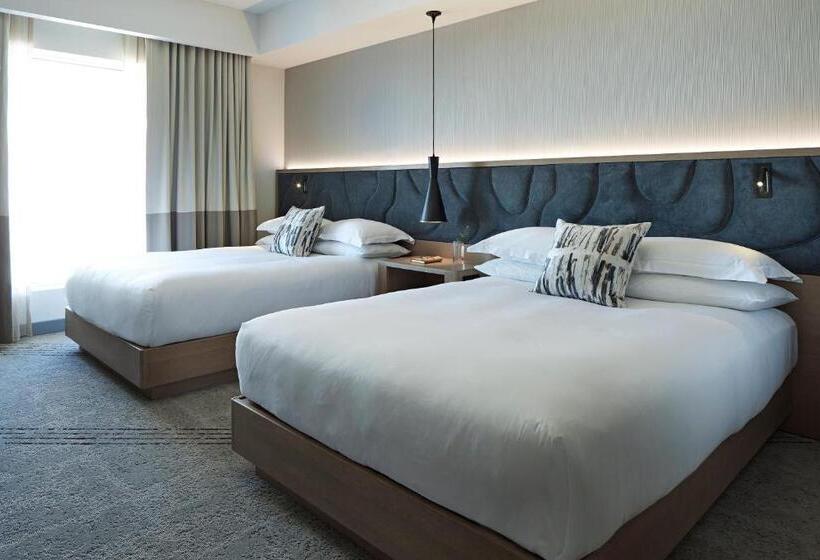 バルコニー付プレミアムルーム, Kimpton Sawyer Hotel, An Ihg