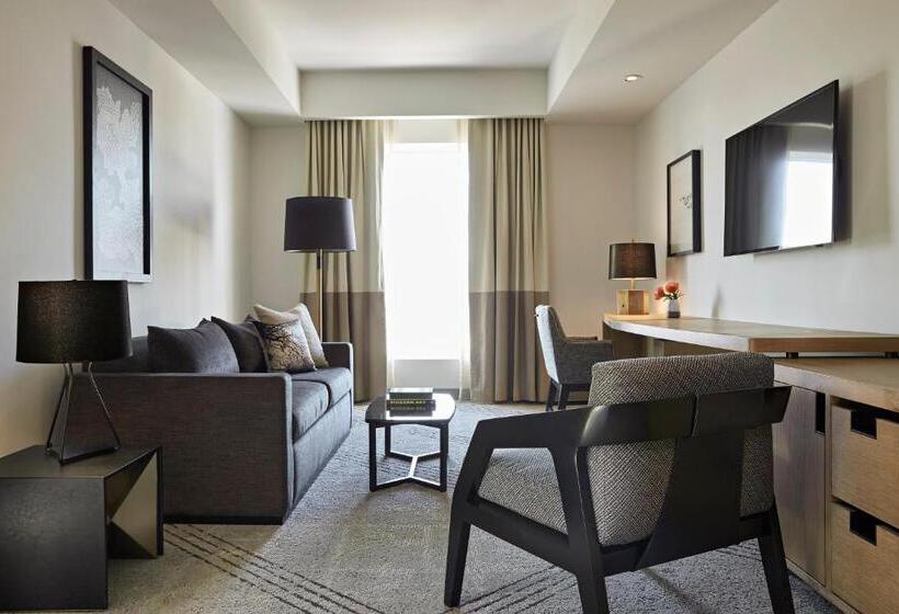 キングサイズベッドのスイートルーム, Kimpton Sawyer Hotel, An Ihg