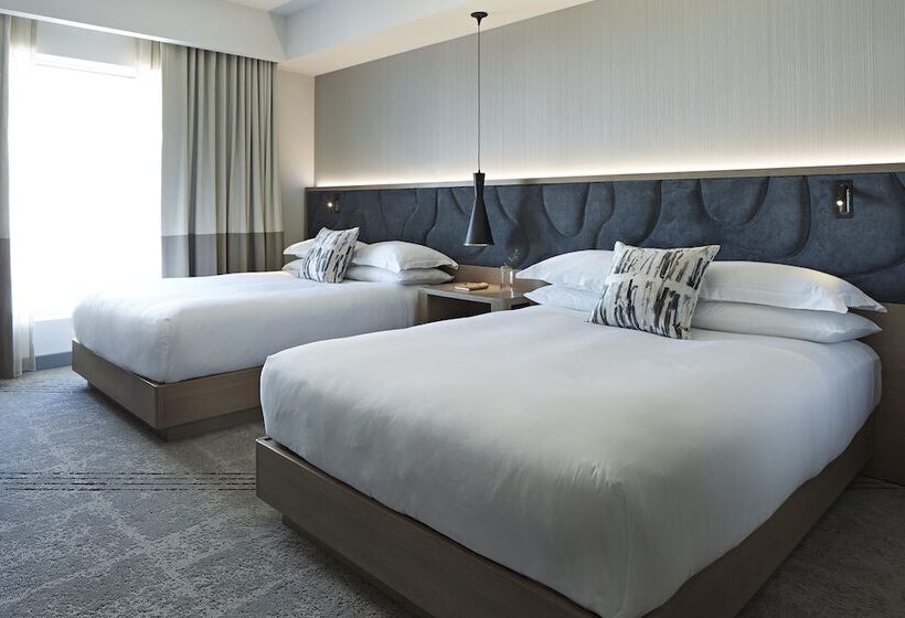 バルコニー付プレミアムルーム, Kimpton Sawyer Hotel, An Ihg