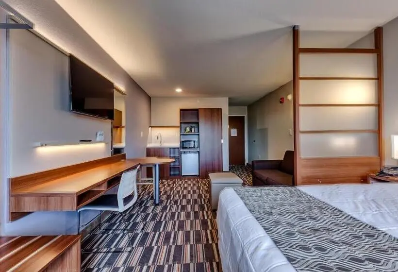 Standard-studio, Microtel Inn & Suites By Wyndham Niagara Falls