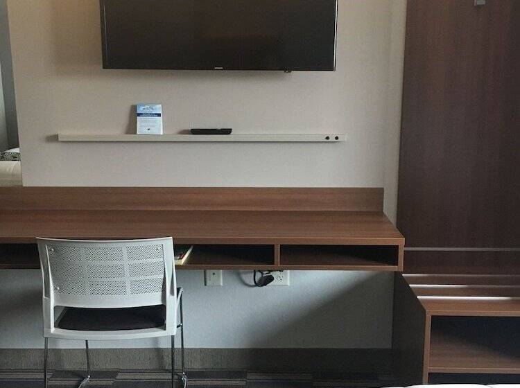 비즈니스룸, Microtel Inn & Suites By Wyndham Niagara Falls