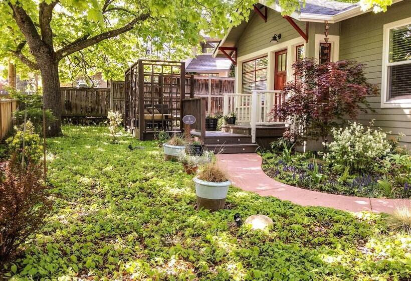 Люкс Повышенной Комфортности, Palm Cottages