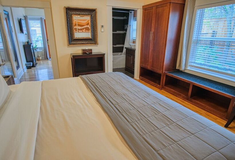 جناح ديلوكس, Palm Cottages