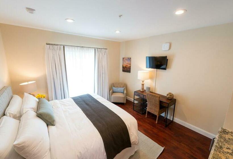 バルコニー付きスタンダードステューディオ, The East Island Reserve