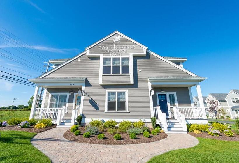 ２ベッドスイートルーム, The East Island Reserve