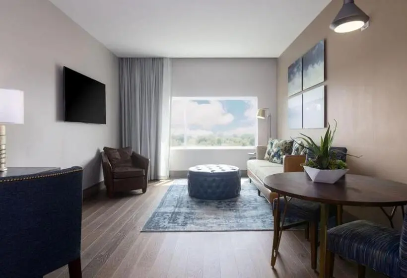سوئیت با تخت بزرگ, The Stella Hotel, Autograph Collection