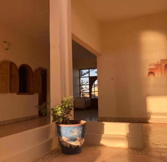 Номер Стандарт Внутренний, Auberge Du Marabout