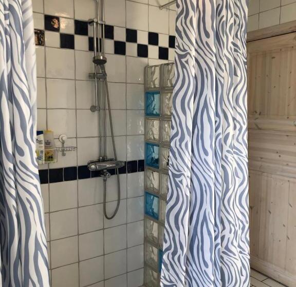 标准间, Notholmen, Tyresö