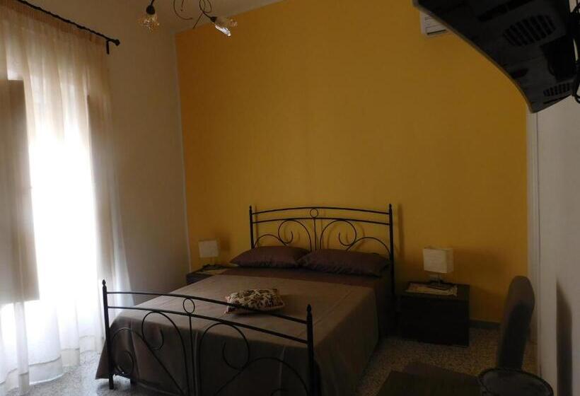 חדר סטנדרט עם מרפסת, B & B Amore