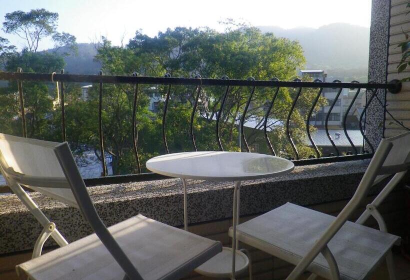 اتاق استاندارد چهار تخته, 甘丹民宿三義火車站前