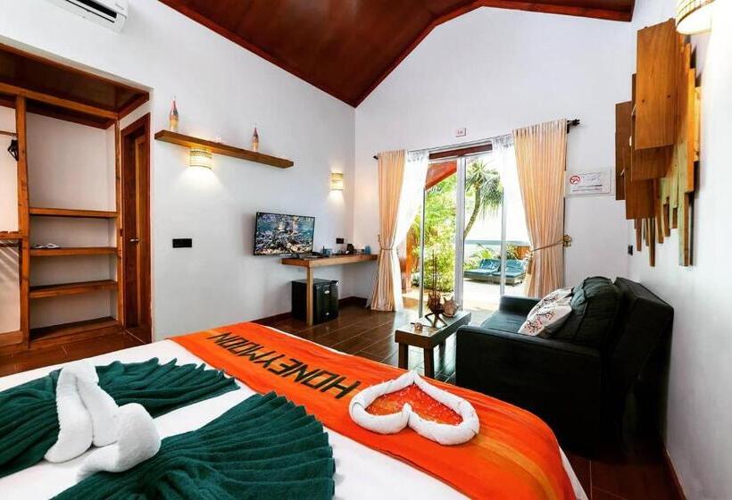 بانگلوی لوکس, Beach Villa Ukulhas