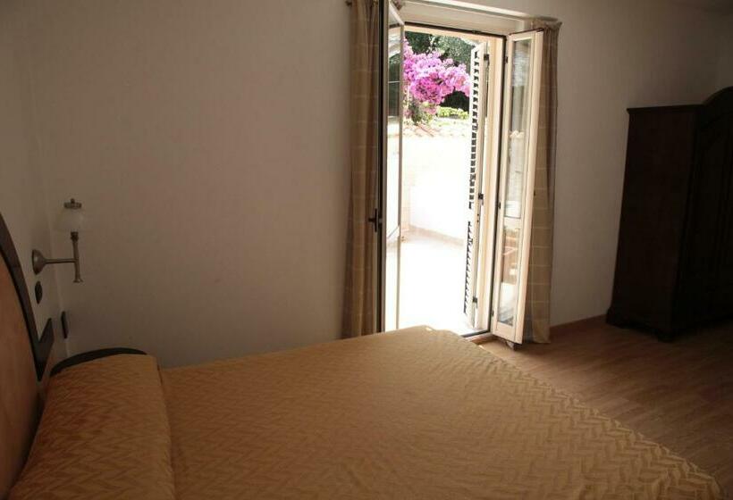 Номер Стандарт с Террасой, Bed And Breakfast Casagalez