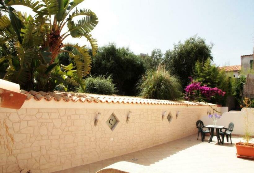 Номер Стандарт с Террасой, Bed And Breakfast Casagalez