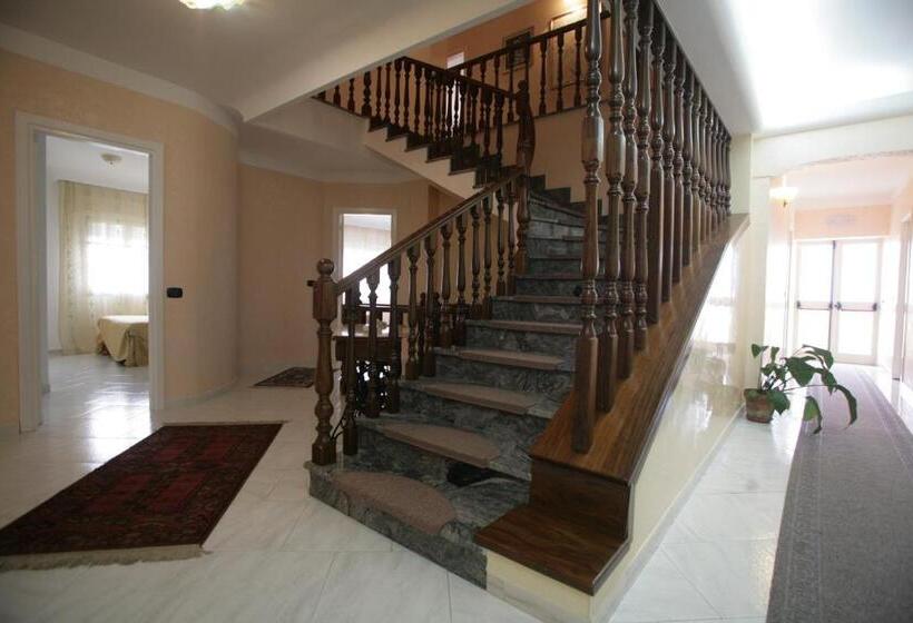 Трежместный Номер Economy, Bed And Breakfast Casagalez