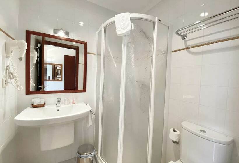 اتاق استاندارد, Entrerobles