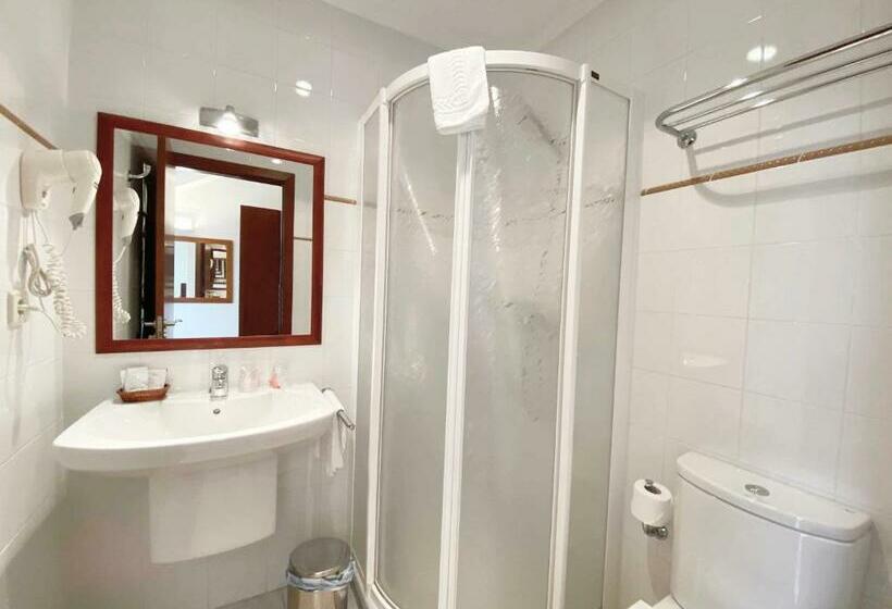 اتاق استاندارد, Entrerobles