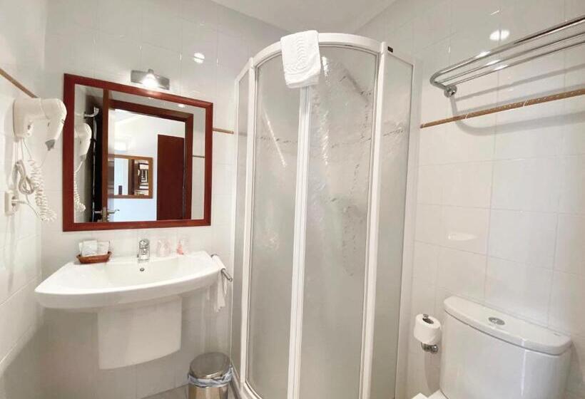 اتاق عادی یک تخته, Entrerobles