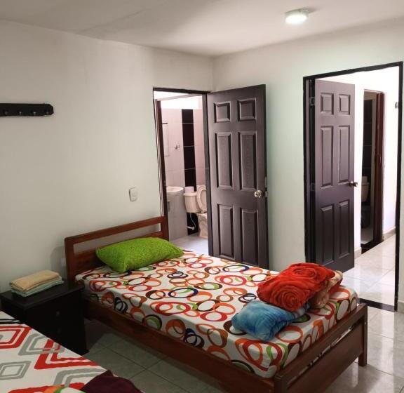 침실 3개 아파트, Internacional Jardín