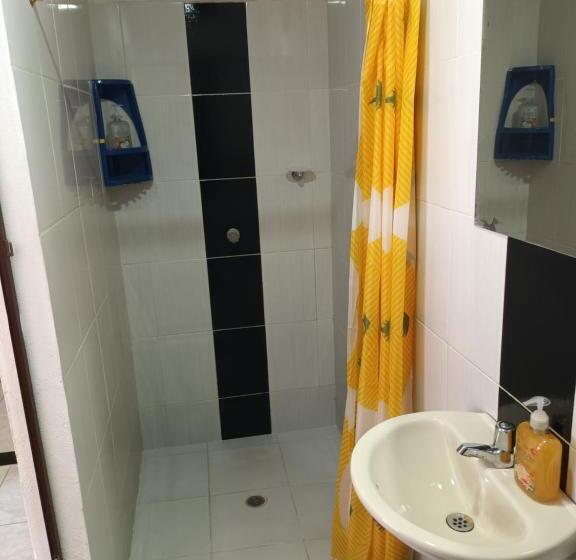 침실 3개 아파트, Internacional Jardín