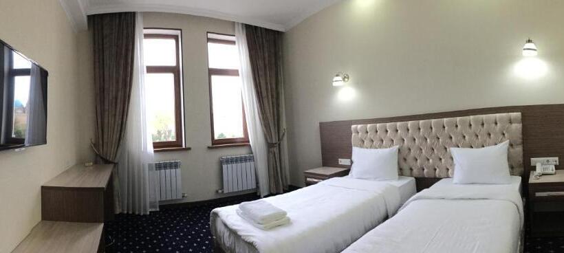 اتاق استاندارد, Khanaka