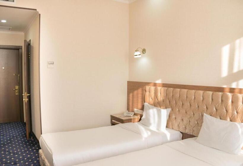 اتاق استاندارد برای معلولان, Khanaka