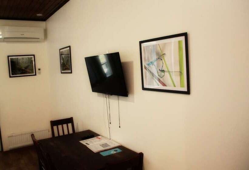 Семейный Номер, Li Salpa