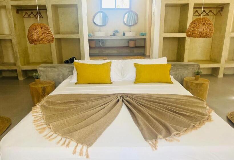 סוויטת ג'וניור עם בריכה, Mnana Beach Bungalows