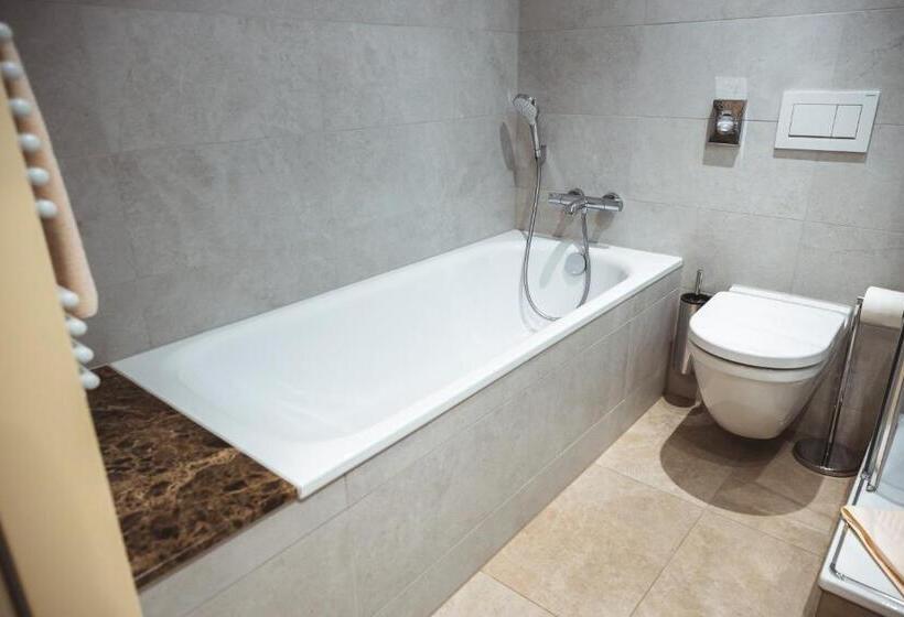 주니어 스위트, Seeblick