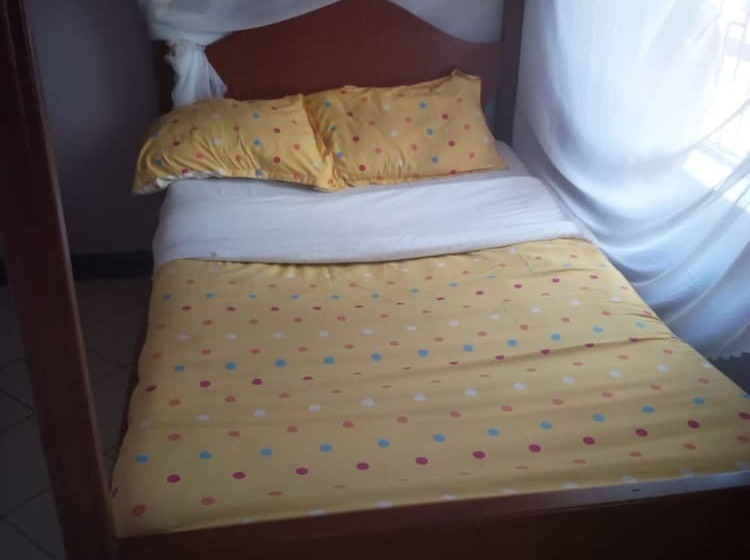 اتاق استاندارد, The Machakos Courtyard Inn