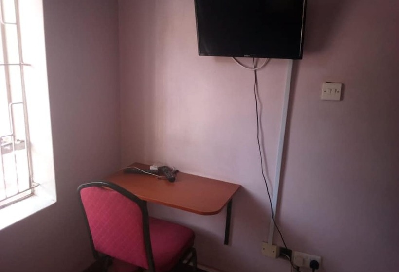 اتاق استاندارد, The Machakos Courtyard Inn