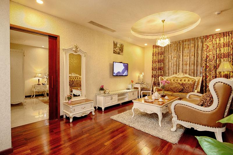 سوییت اجرایی, The Mira