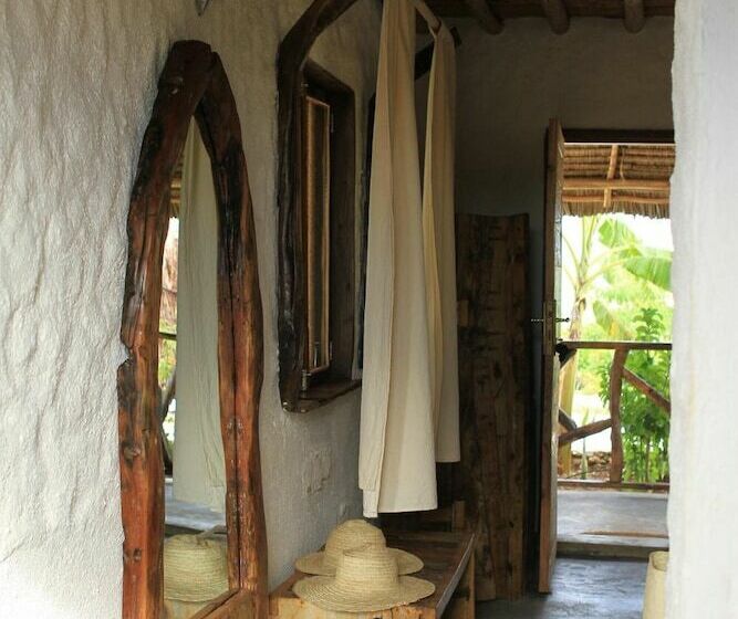 家族用バンガロー, Ujamaa Beach Resort