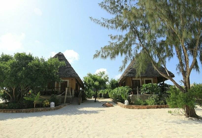 스탠다드 방갈로, Ujamaa Beach Resort