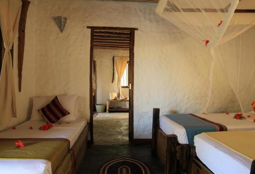 スタンダードバンガロー, Ujamaa Beach Resort