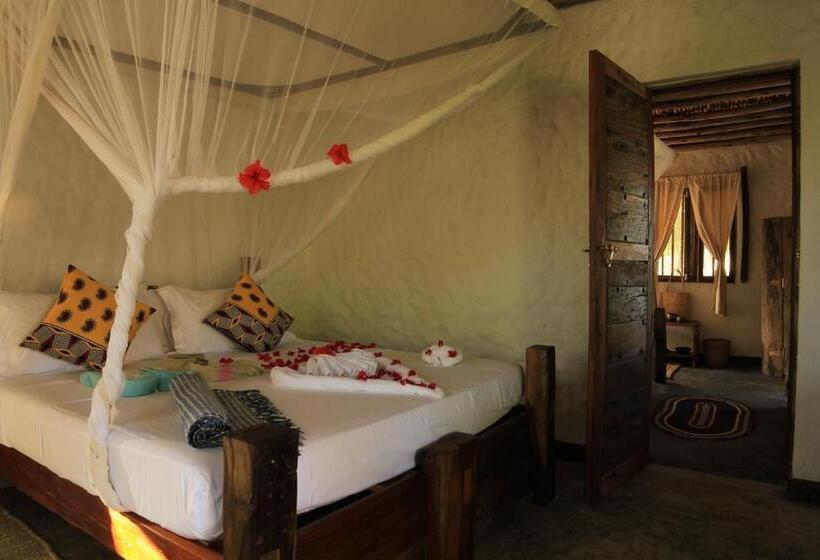 패밀리 방갈로, Ujamaa Beach Resort
