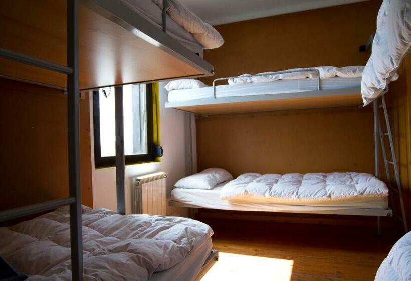 共用房间的床, Albergue Montes De Anaga