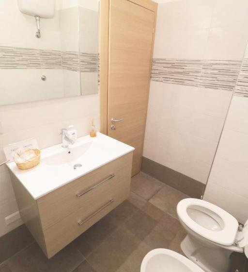 标准间, B&b Pietrarsa