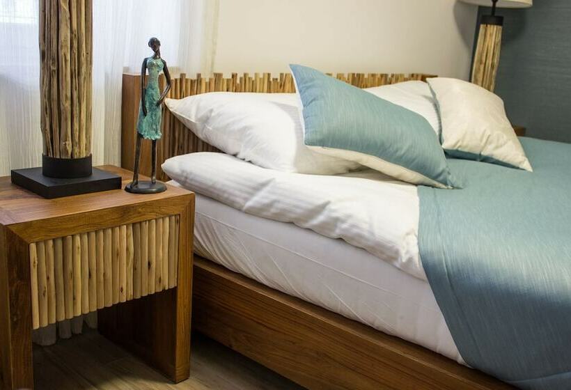 اتاق استاندارد, Shangri La Rooms