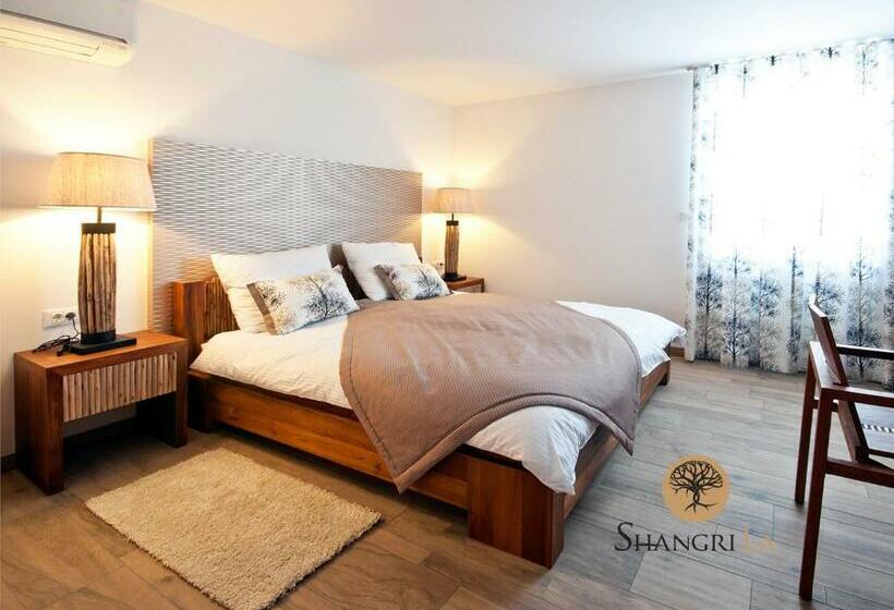اتاق استاندارد, Shangri La Rooms