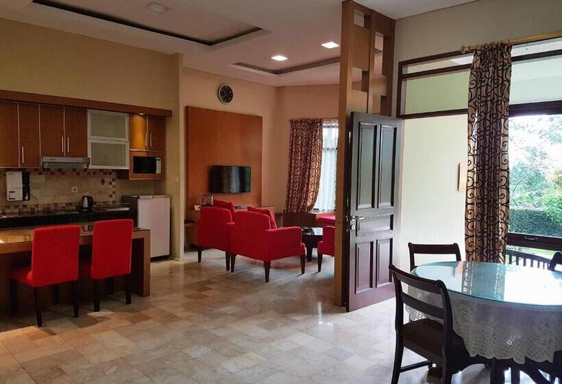 Вилла Deluxe 2 Спальни с Бассейном, Gracia Spa Resort