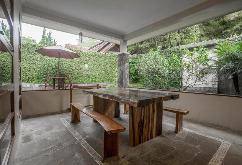 Вилла 3 Спальни с Бассейном, Gracia Spa Resort