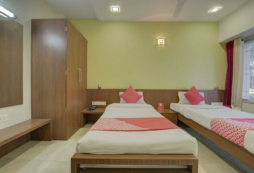 Quarto Estandar, Ashwamedh Residency