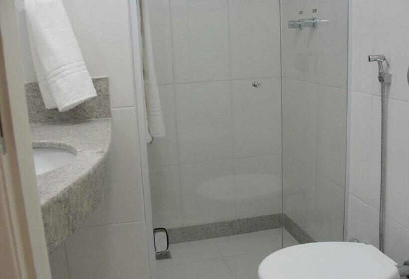 غرفة قياسية, Colatina Plaza